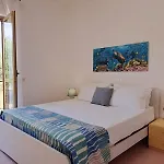 Riviera Apartment Ricadi